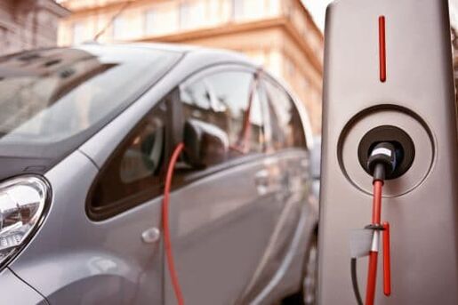 Darum wirken sich Elektroautos auf den Strompreis aus