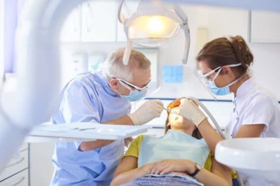 10 Tipps: So rechnen Zahnärzte mit ihren Stromkosten ab