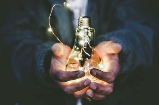 Forschung hautnah: Künstliche Haut erzeugt Energie